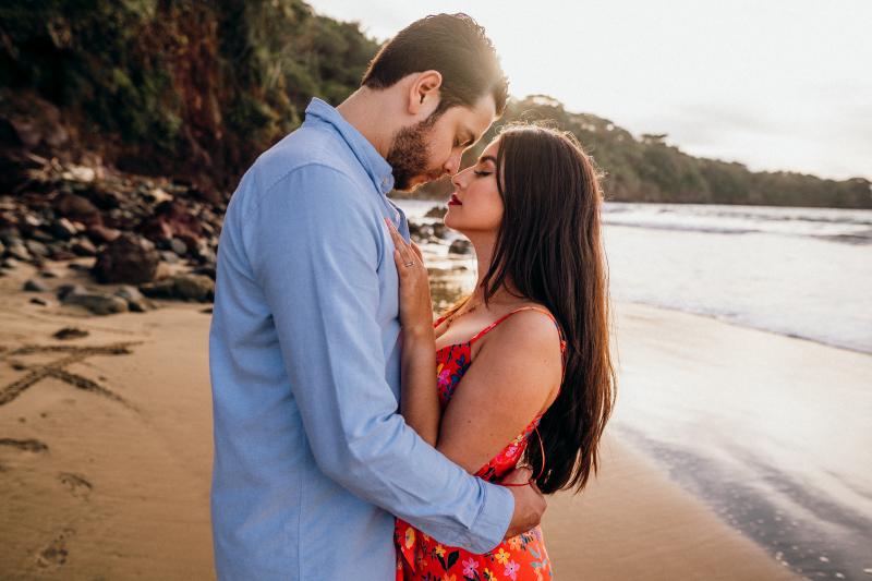 pre wedding beach photoshoot